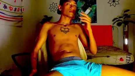 gabo_hotboy — Stripchat recorded stream image, 08.07.2026 05:00