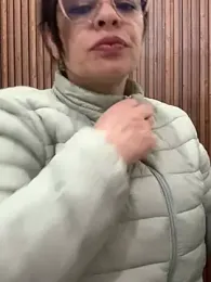 Dr_Nathalia_28 — Stripchat recorded stream image, 09.07.2026 17:10
