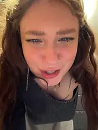lucy-joy — Stripchat recorded stream image, 10.07.2026 09:10