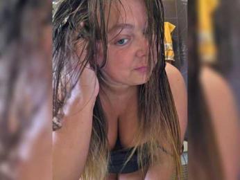 FLUFFY_BEAUTY — Bongacams recorded stream image, 12.07.2026 06:00
