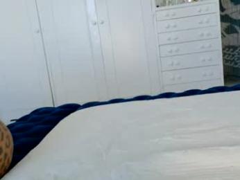 theislandgirl — Chaturbate recorded stream image, 12.07.2026 21:40