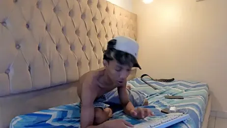 Mrbravo_25 — Stripchat recorded stream image, 13.07.2026 04:20