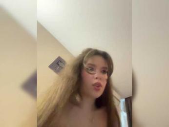 YourLadyyy — Bongacams recorded stream image, 16.07.2026 01:40