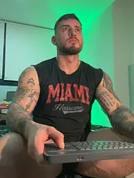 DimitriSullivan_ — Stripchat recorded stream image, 18.07.2026 01:50