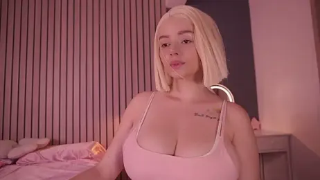 bella_adams_ — Stripchat recorded stream image, 18.07.2026 22:20