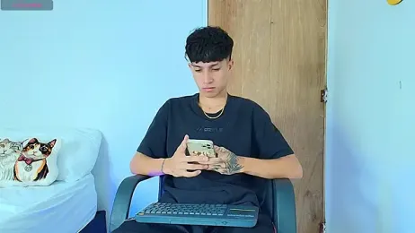 _CamiloBass — Stripchat recorded stream image, 19.07.2026 01:00