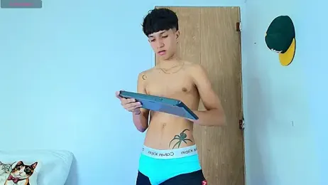 _CamiloBass — Stripchat recorded stream image, 19.07.2026 01:00