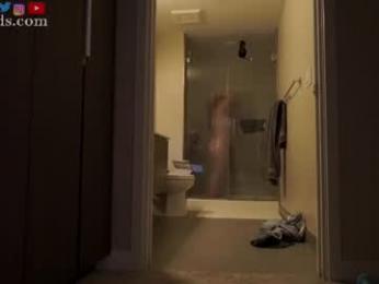 serareads — Chaturbate recorded stream image, 19.07.2026 22:40