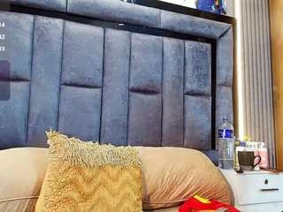 emily-86 — Camsoda recorded stream image, 20.07.2026 16:10