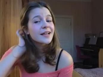 eli_sun — Chaturbate recorded stream image, 02.02.2025 10:40