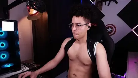 bigryann23 — Stripchat recorded stream image, 24.07.2026 03:20