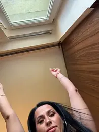 Hotmomcheckk_ — Stripchat recorded stream image, 24.07.2026 10:40
