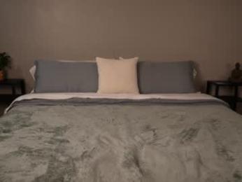 honeyvelourts — Chaturbate recorded stream image, 24.07.2026 13:30