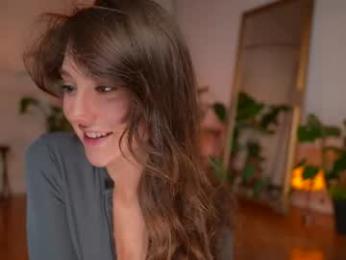 mia_dynasty — Chaturbate recorded stream image, 24.07.2026 21:30