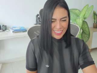 emilybrowm — Camsoda recorded stream image, 27.07.2026 15:40