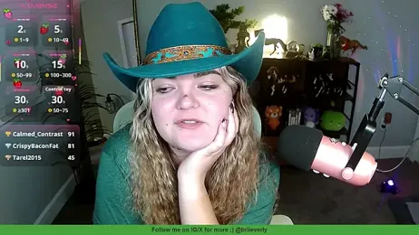 Briieverly — Stripchat recorded stream image, 28.07.2026 01:50
