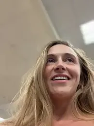 lunagirl13 — Stripchat recorded stream image, 27.07.2026 22:50