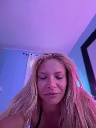 AnastasiaAniess — Stripchat recorded stream image, 29.07.2026 10:10
