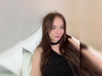 OlivkaVif — Bongacams recorded stream screenshot (12 Mar 2025)