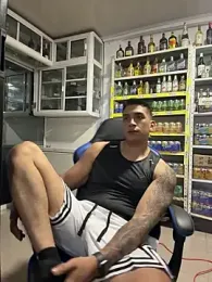 OliverWest04 — Stripchat recorded stream image, 02.08.2026 02:50