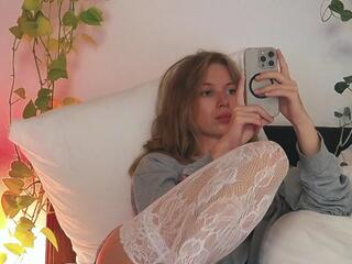 Emma Wilde — Flirt4free recorded stream image, 02.08.2026 04:10