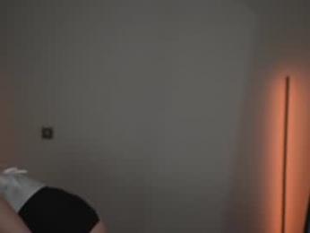 chloewildd — Chaturbate recorded stream image, 03.08.2026 16:10