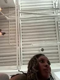 Your_Paris — Stripchat recorded stream image, 03.08.2026 22:20