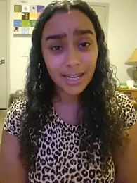 cinnaminnie — Stripchat recorded stream image, 04.08.2026 05:20