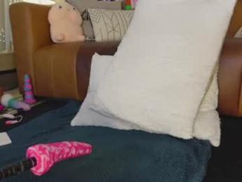 taylor_love_303 — Chaturbate recorded stream image, 04.08.2026 10:20