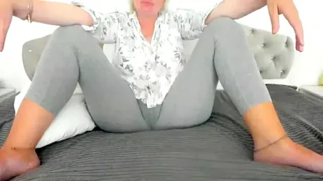 meryamvip — Stripchat recorded stream image, 04.08.2026 12:40