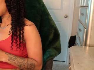 butterflybooty — Camsoda recorded stream image, 04.08.2026 09:40