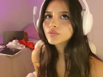 elisparadisex — Chaturbate recorded stream image, 04.08.2026 22:40