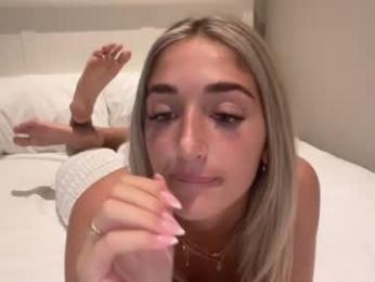 elsabxxx — Chaturbate recorded stream image, 05.08.2026 14:50