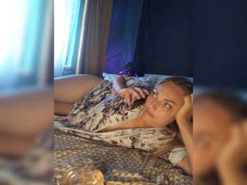 Tanysha-1 — Bongacams recorded stream image, 10.08.2026 04:10