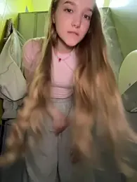 bambi_lu — Stripchat recorded stream image, 10.08.2026 19:20