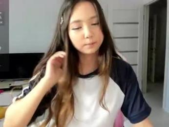fluffy_rose — Chaturbate recorded stream image, 11.08.2026 01:50