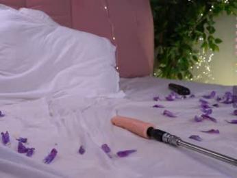islandladies — Chaturbate recorded stream image, 12.03.2025 15:00
