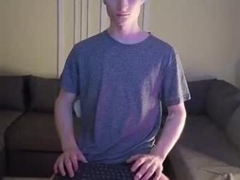 viksons — Chaturbate recorded stream image, 11.08.2026 18:40