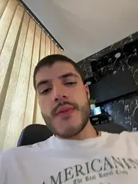 Rafael_Mendezz — Stripchat recorded stream image, 11.08.2026 20:10