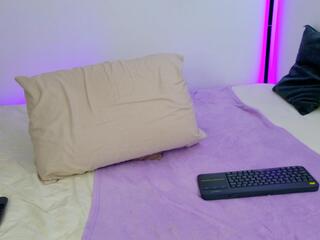Sara Laurent — Flirt4free recorded stream image, 13.08.2026 13:20
