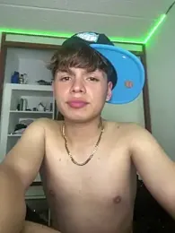 jsjsandres — Stripchat recorded stream image, 14.08.2026 04:20