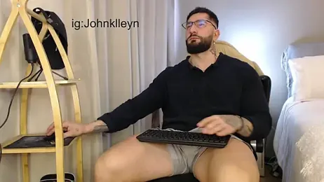jonhklleyn — Stripchat recorded stream image, 14.08.2026 18:50