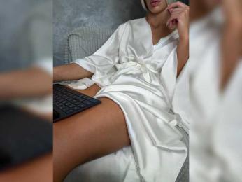 Viki-05 — Bongacams recorded stream image, 15.08.2026 13:20