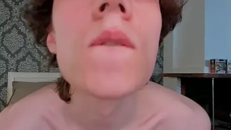 gilded_trace — Stripchat recorded stream image, 15.08.2026 13:00