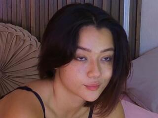 Lucia Saanvi — Flirt4free recorded stream image, 16.08.2026 19:00