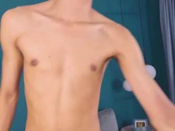 christopher_robin4 — Chaturbate recorded stream image, 16.08.2026 19:20