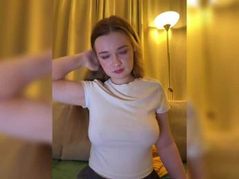 _lisichka — Bongacams recorded stream image, 16.08.2026 21:50