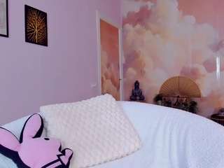 brieneblair — Camsoda recorded stream image, 17.08.2026 04:10