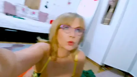 elacoquette — Stripchat recorded stream image, 18.08.2026 00:20