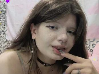 FrirenLovv — Bongacams recorded stream image, 18.08.2026 16:30